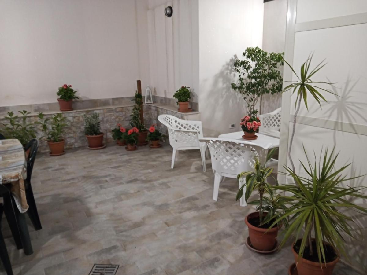 Zisa Home - ai Cantieri Culturali Palermo Exterior foto